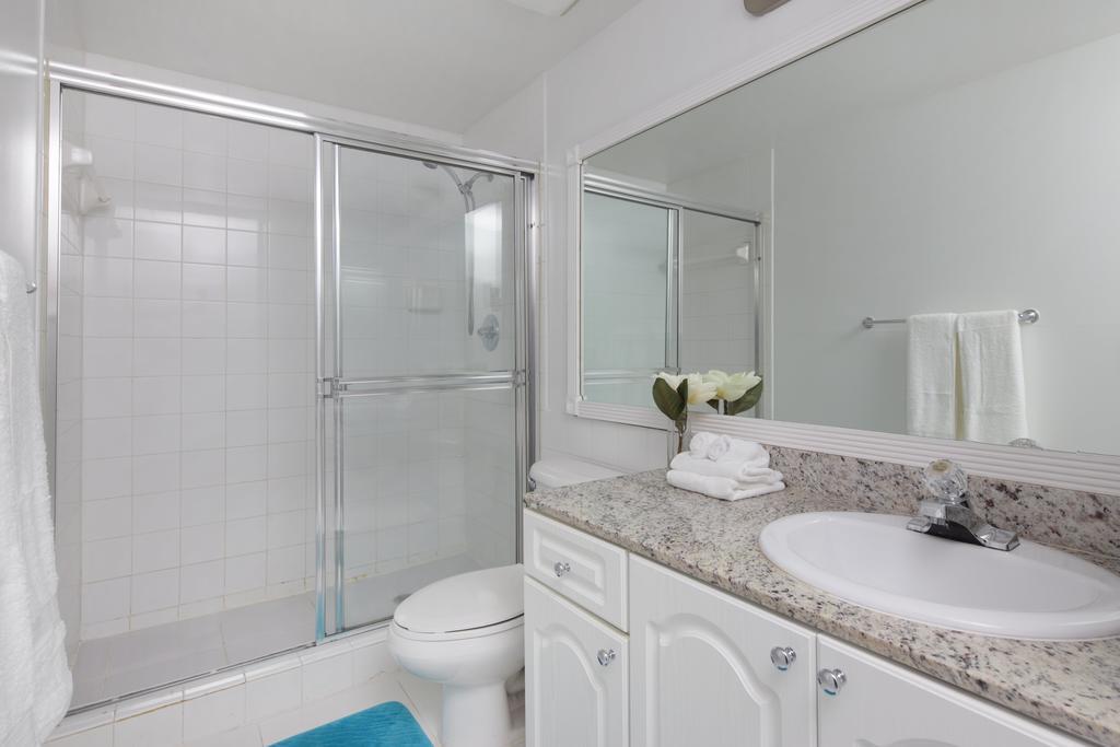 Miami Waterfront Apartments Sunny Isles Beach Exterior photo